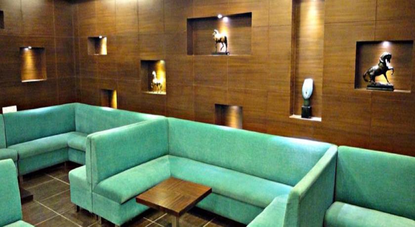 ホテル Corporate Regency ニューデリー エクステリア 写真